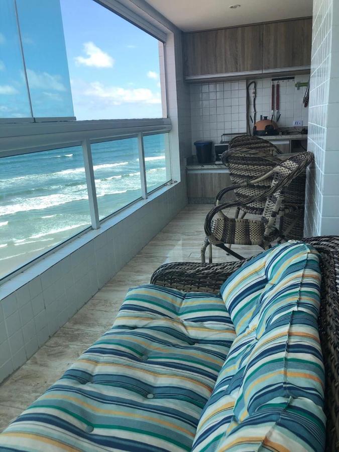 Mongaguá com vista para o Mar pé na areia Exterior foto